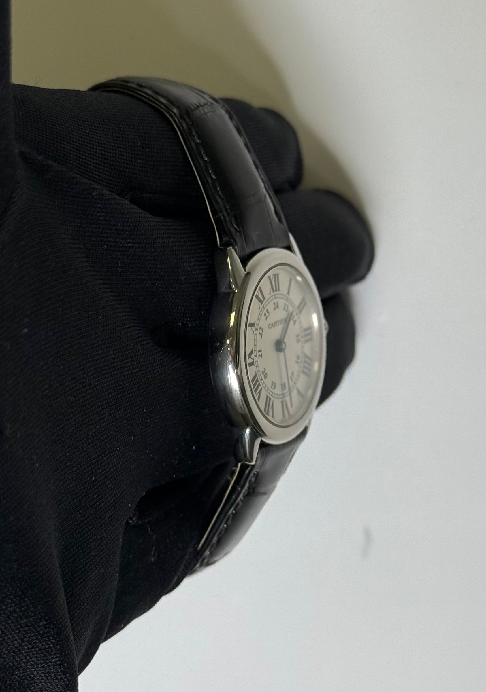 Cartier Ronde Solo 29mm White Dial Watch Ref# W6700155