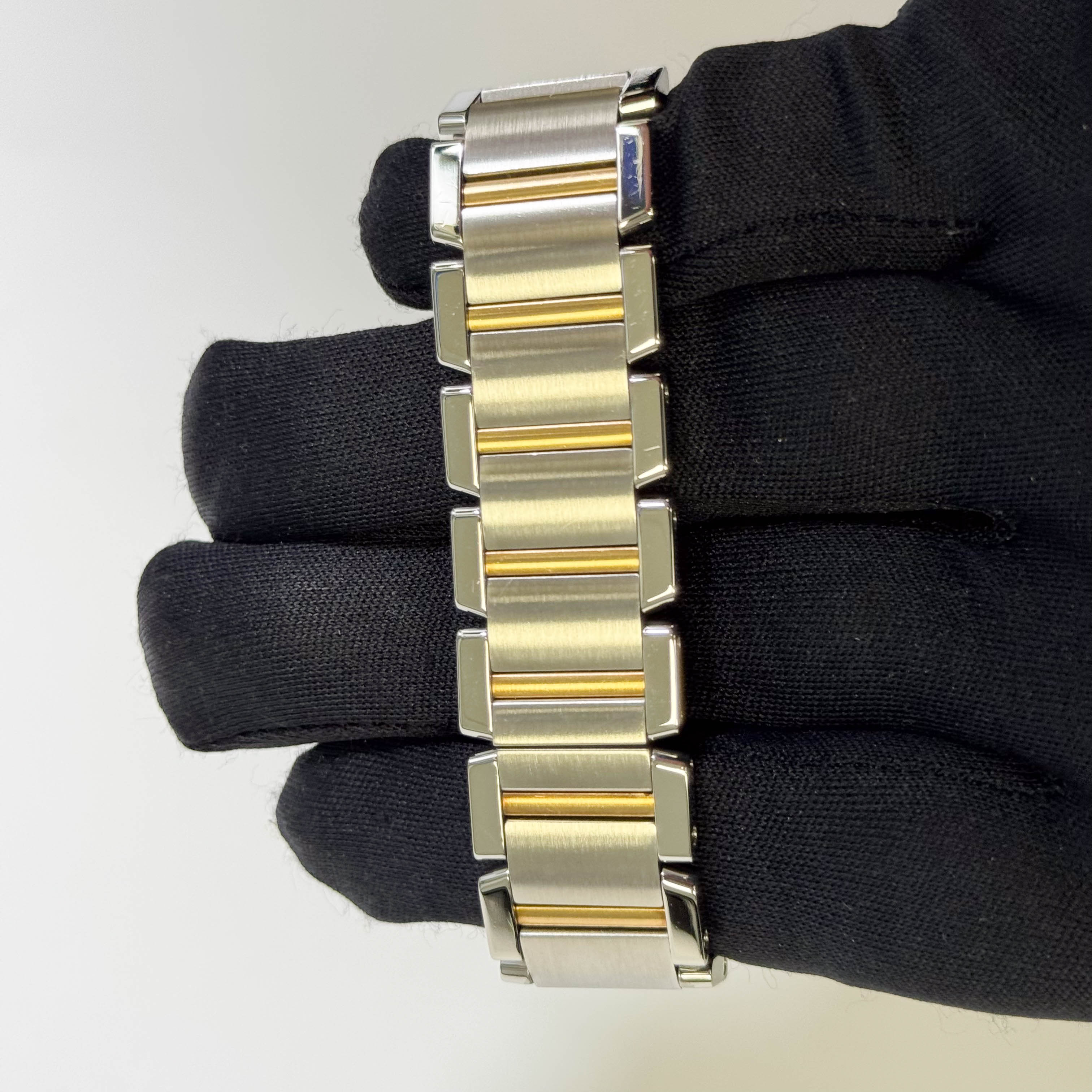 Cartier Tank Francaise 25mm Ivory Dial Watch Ref#W51005Q4