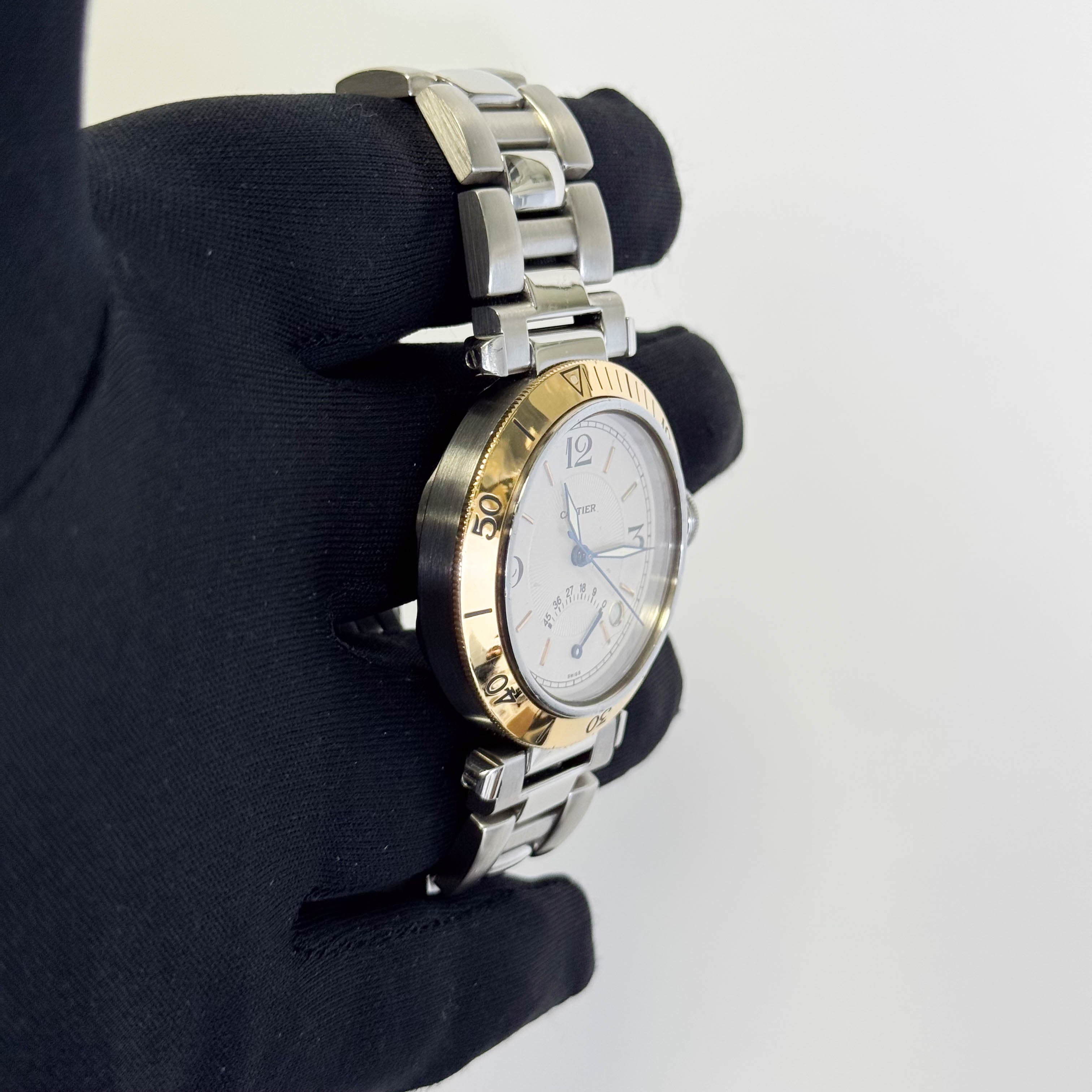 Cartier Pasha 38mm Cream Dial Watch Ref# W31012H3